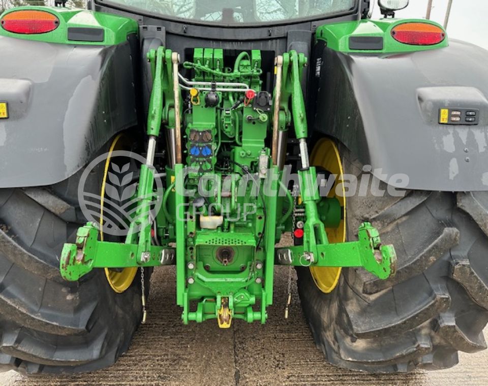 John Deere 6145R