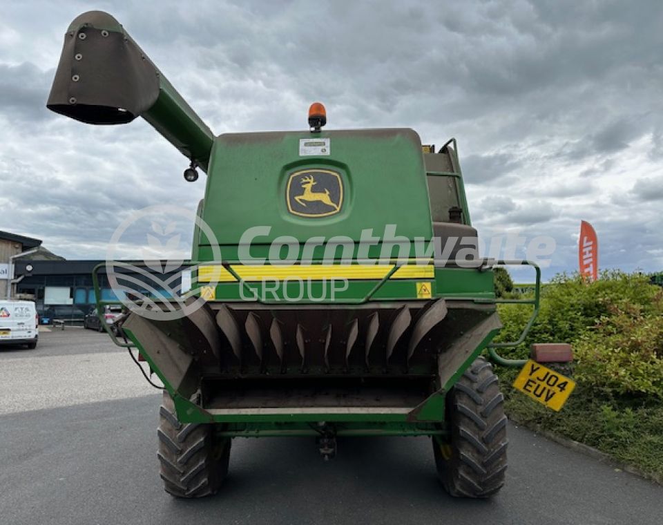 John Deere 9560 WTS Combine Harvester