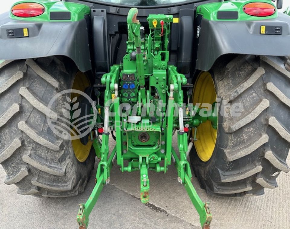 John Deere 6130R