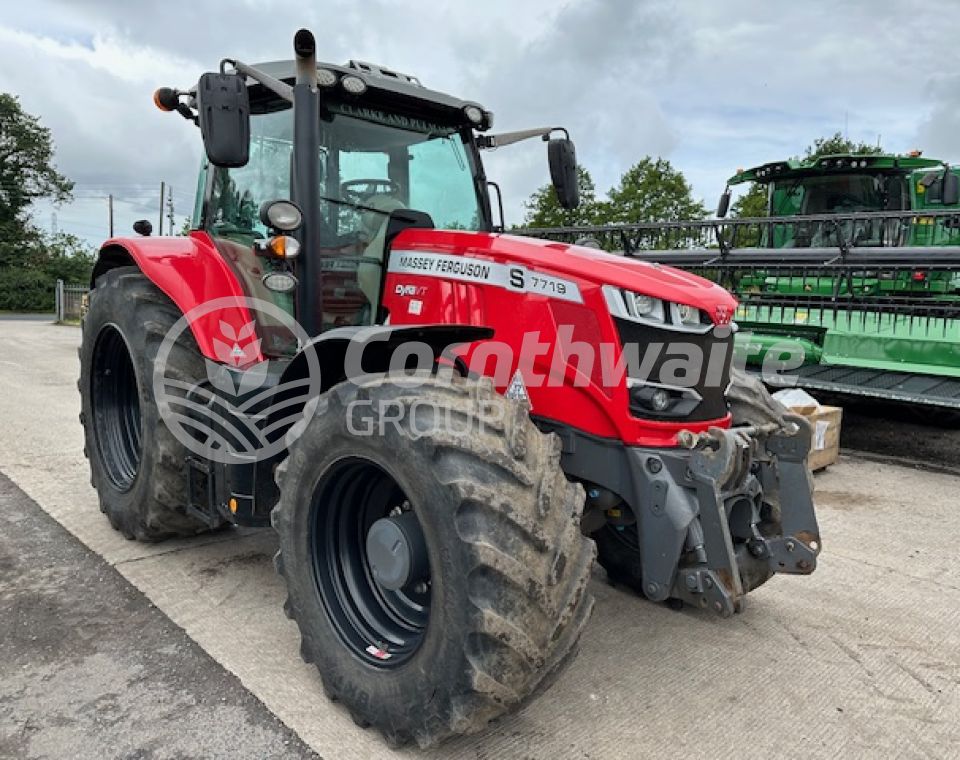 Massey Ferguson  7719S