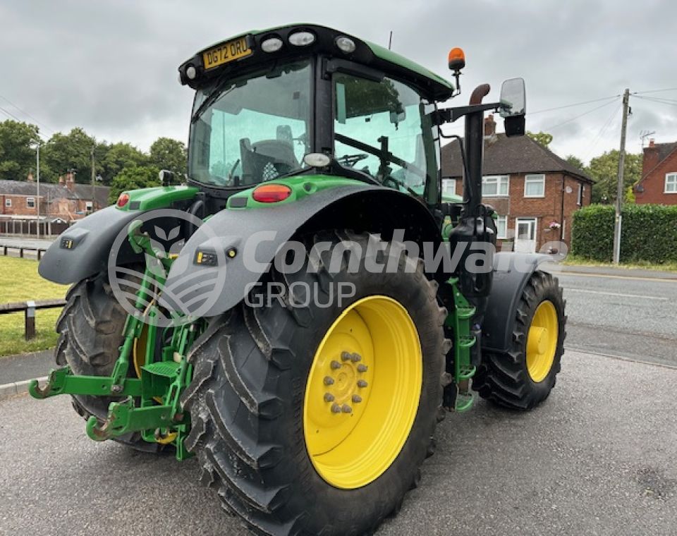 John Deere 6R 195